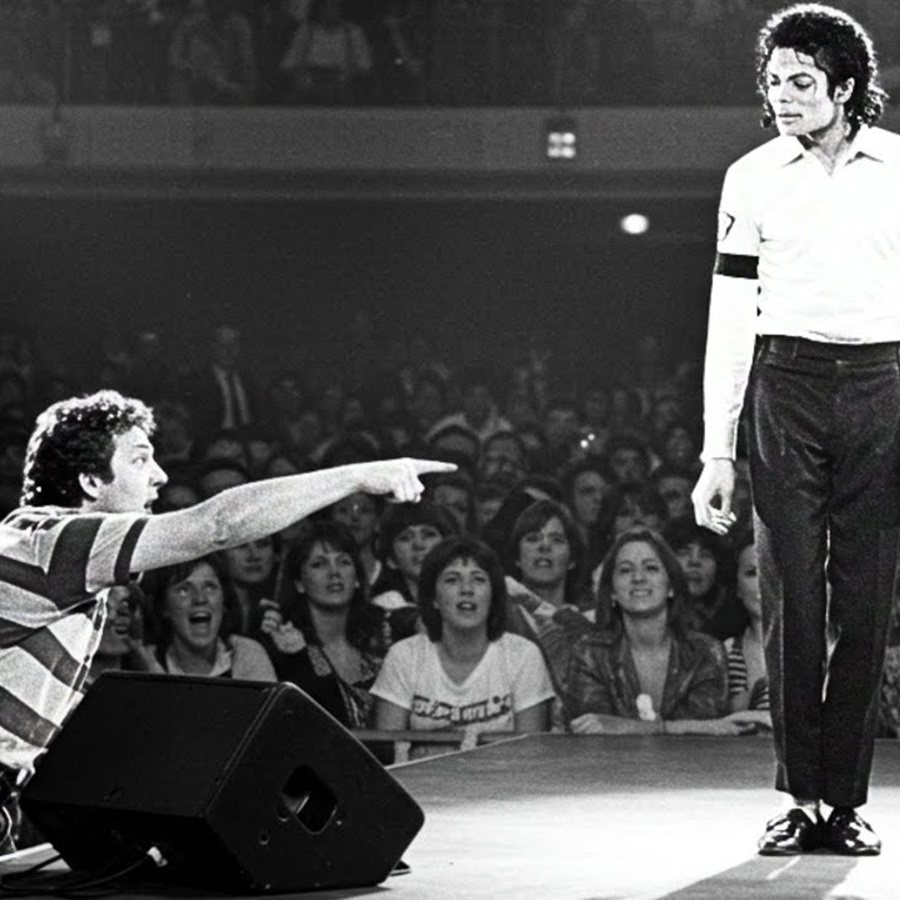 Michael Faced a Drunk Heckler LIVE — What Happened Next Left 20,000 Speechless D