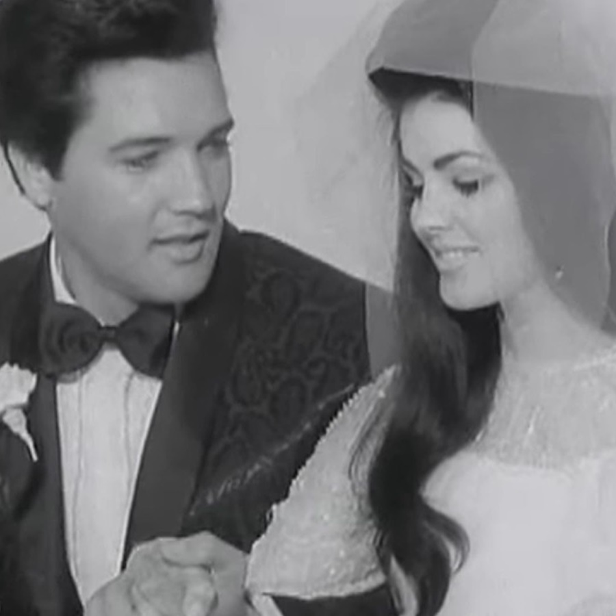 Elvis Presley — The Wedding Night Secret D