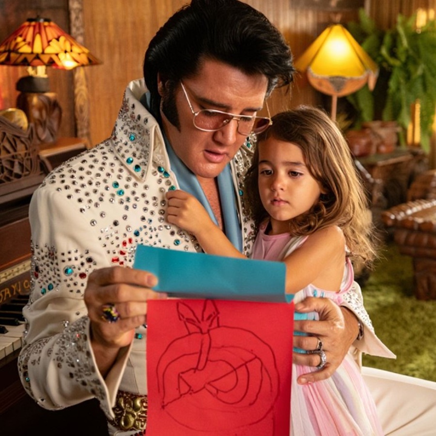 Lisa Marie Found Her Childhood Drawing in Elvis’s Wallet — It Left Her in Tears D