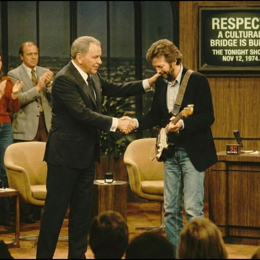 Frank Sinatra Mocked Clapton’s Guitar on The Tonight Show — Clapton Made Him Regret It in 90 Seconds