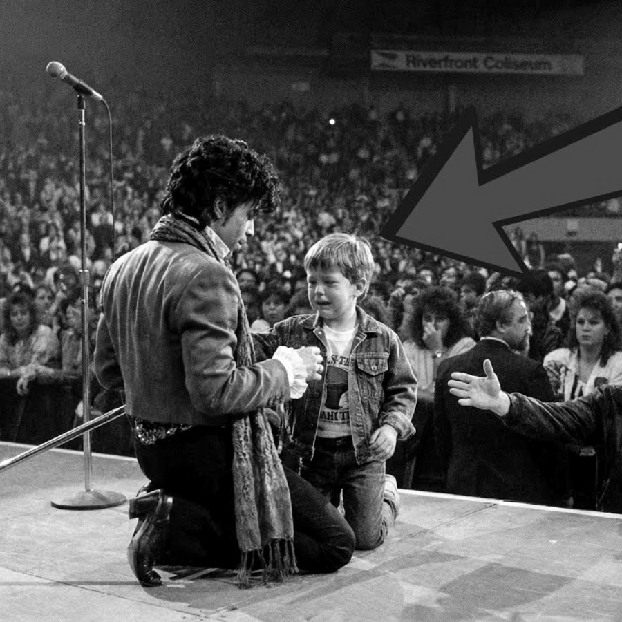 8 Year Old Kid Ran On Stage Crying — Prince Stopped EVERYTHING and Became His Hero